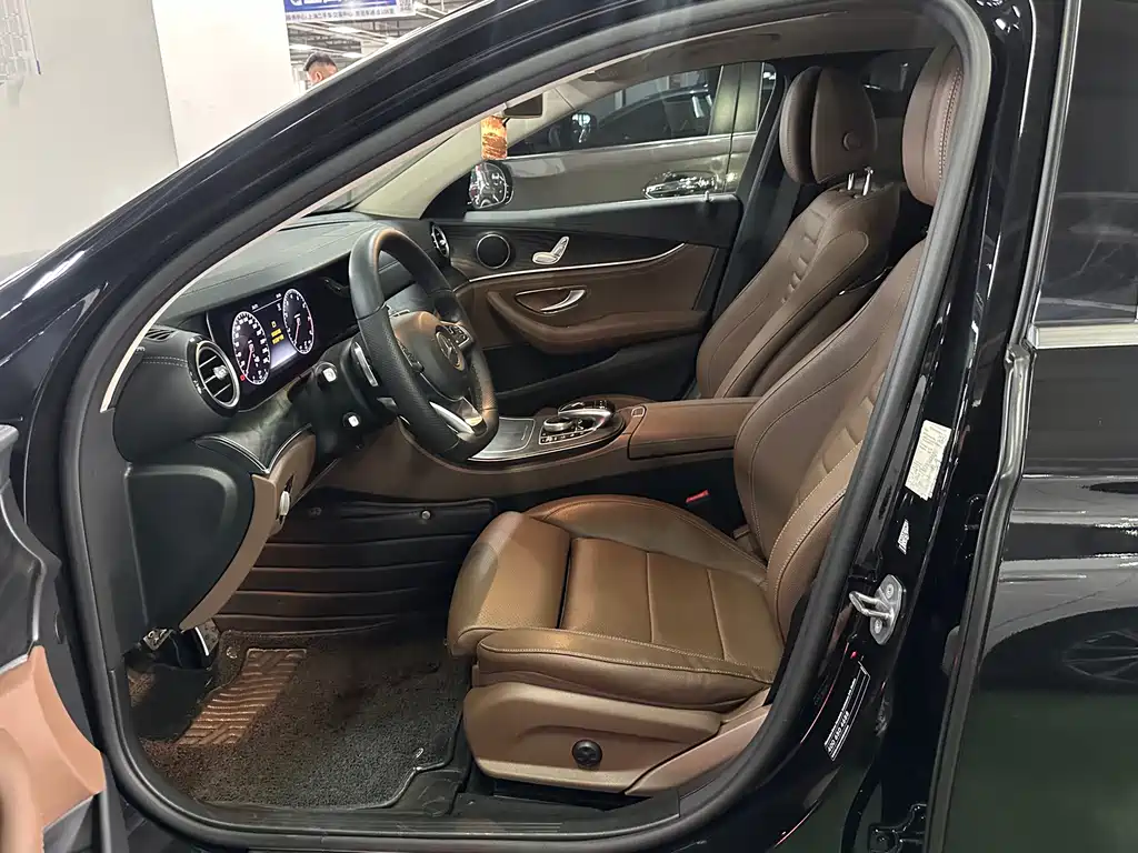 Mercedes-Benz E-Class E 2018 E 200 L Sport