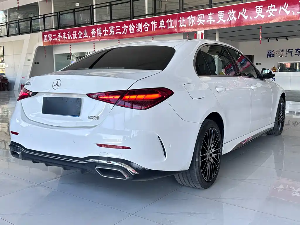 MERCEDES-BENZ C CLASS