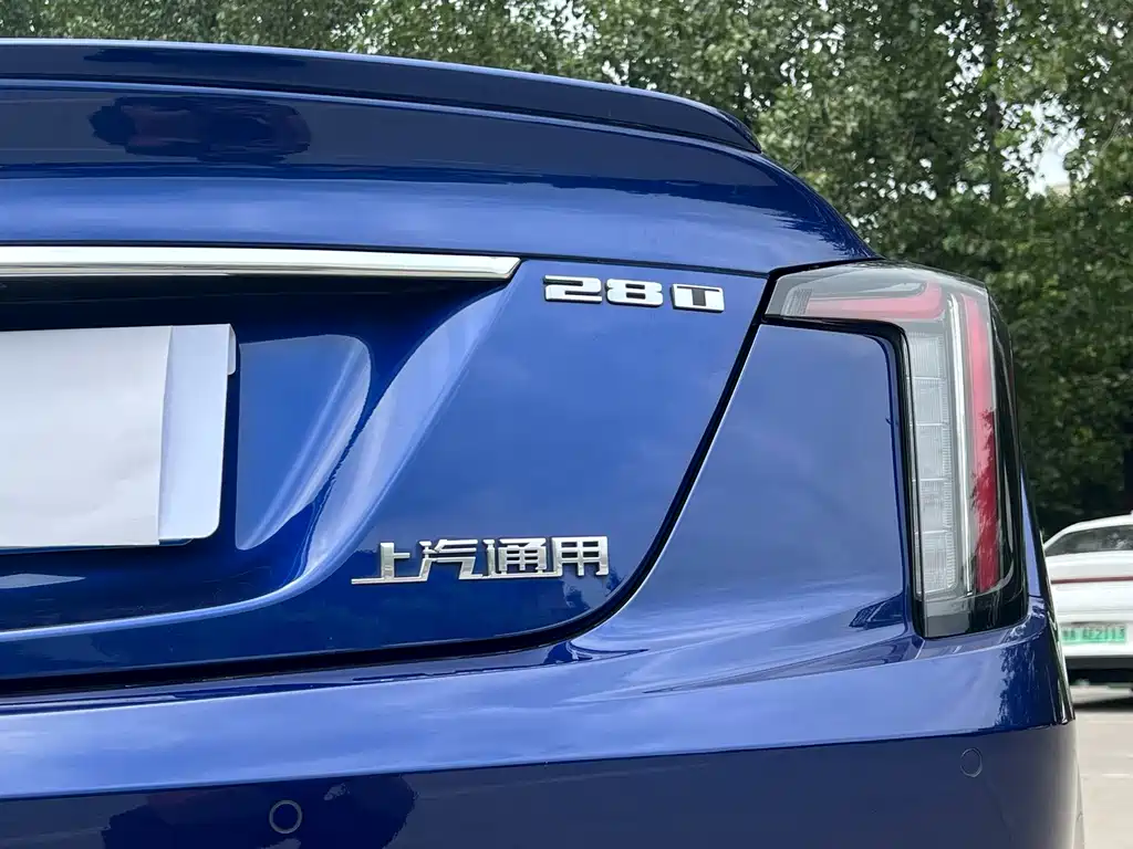 Cadillac CT5 — миниатюра 8