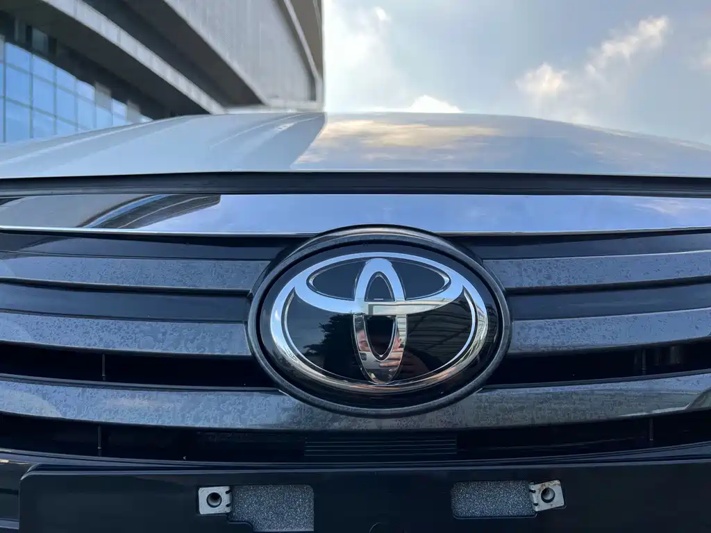 Toyota Allion — миниатюра 4