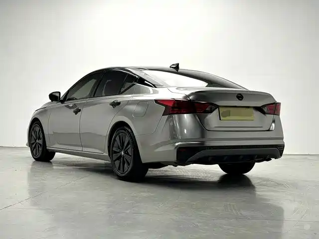 Nissan Teana — миниатюра 7