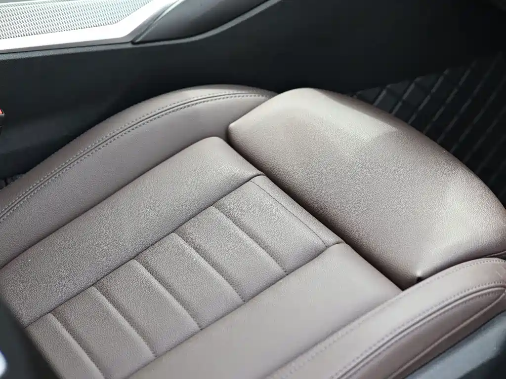 BMW 3 Series — миниатюра 13