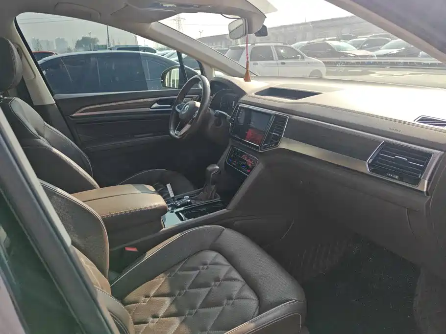 Volkswagen Viloran — миниатюра 8