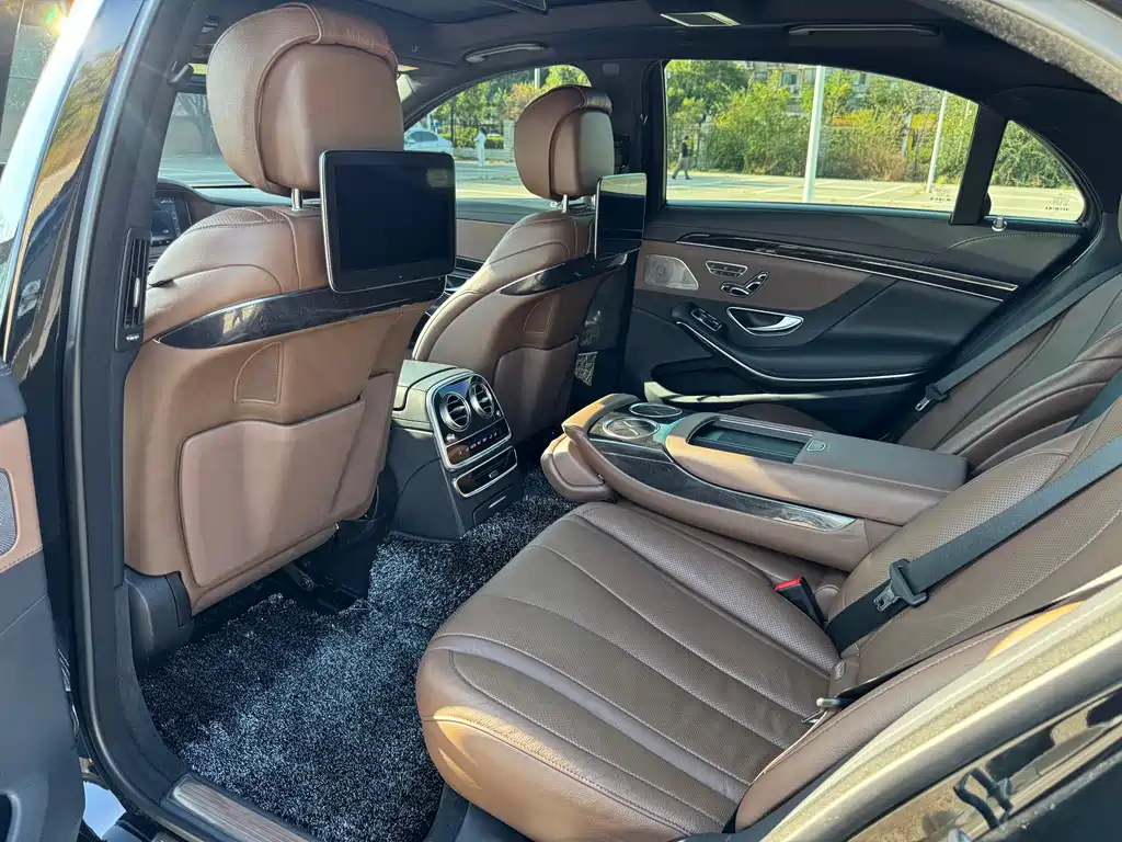 Mercedes-Benz S-Class — миниатюра 15