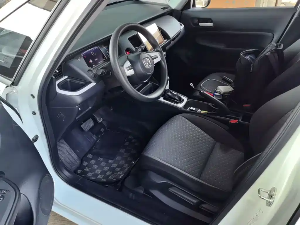 Honda Fit — миниатюра 15