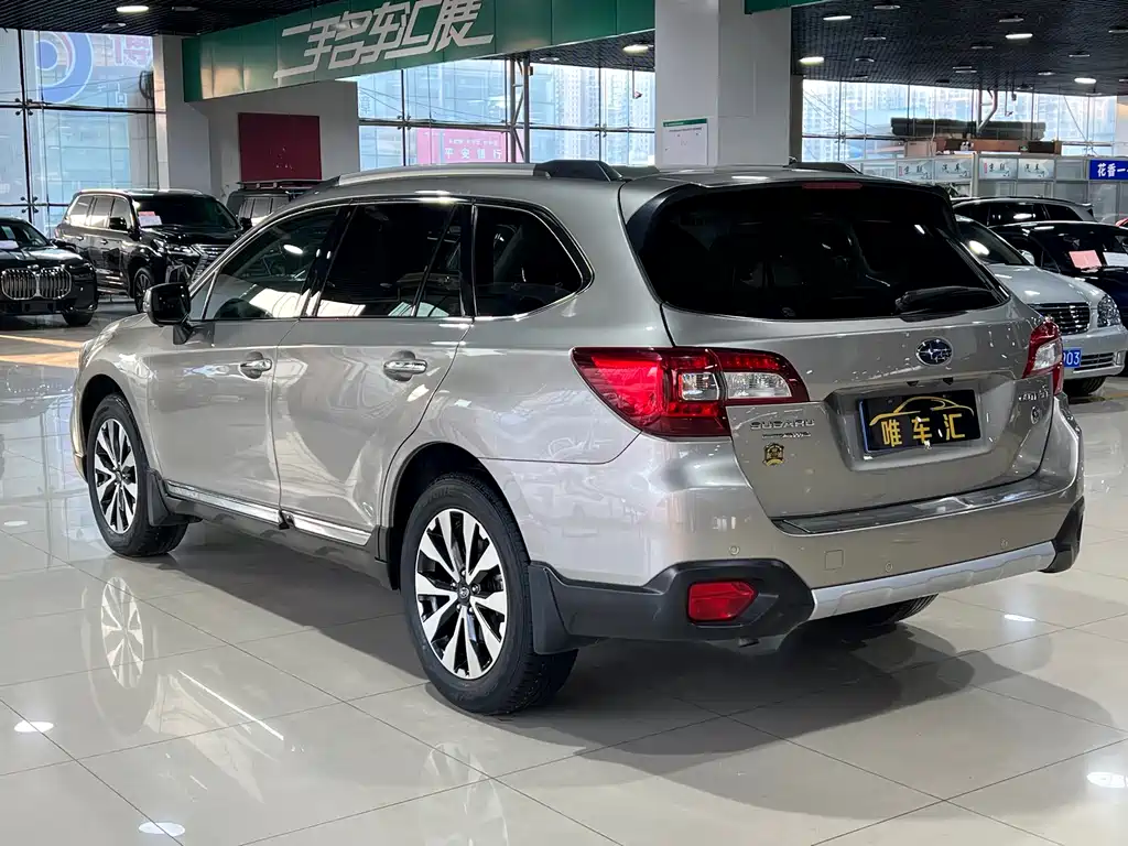 SUBARU OUTBACK