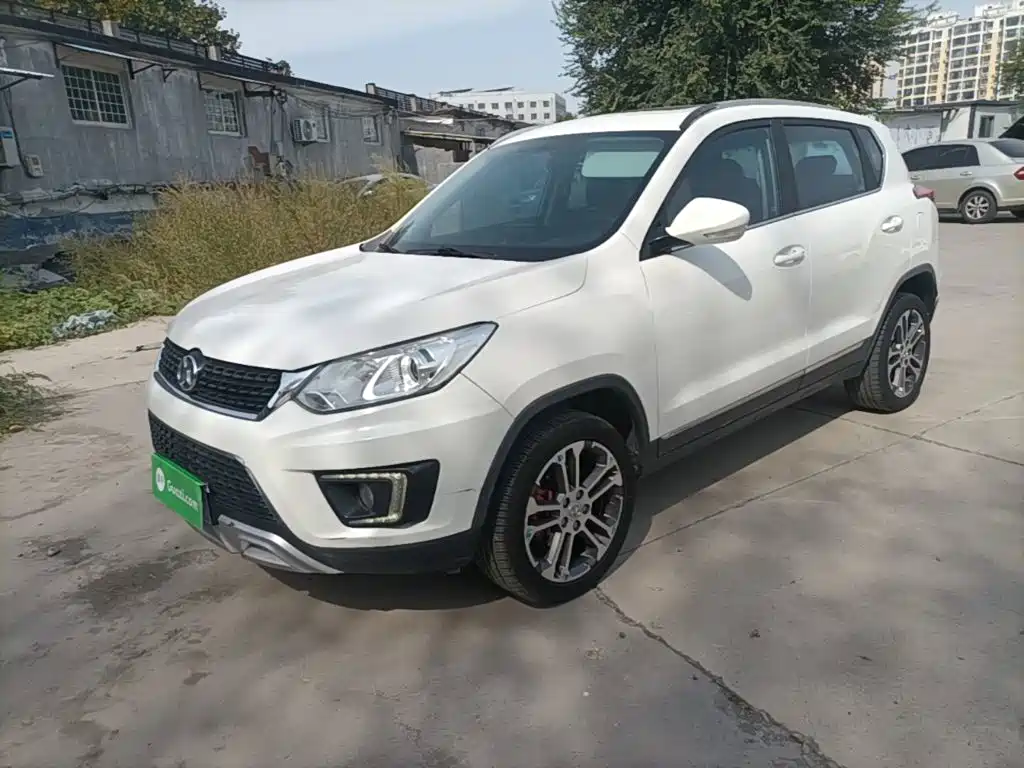 BAIC Senova X35 — миниатюра 2