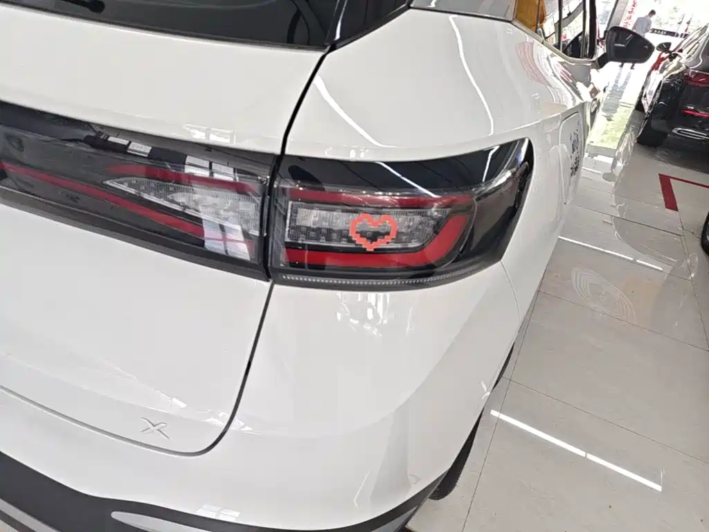 Volkswagen ID.4 X — миниатюра 8