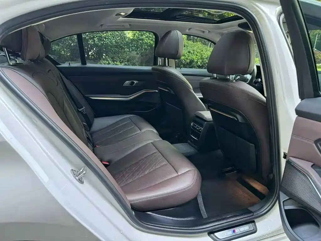 BMW 3 Series — миниатюра 9