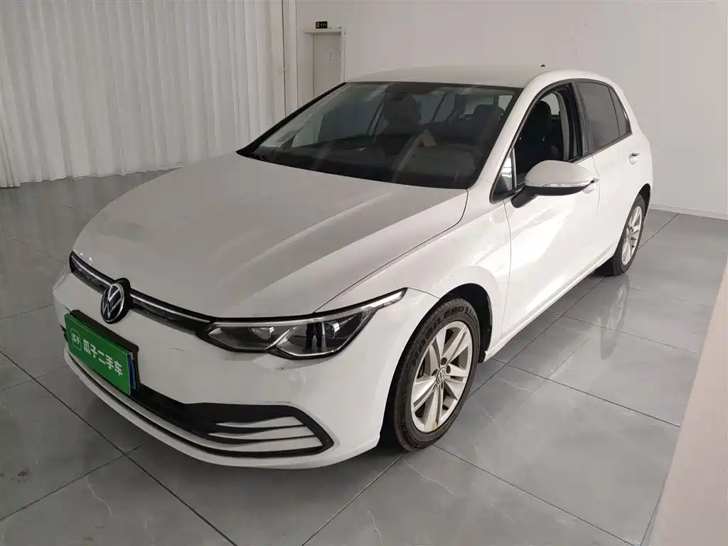 Volkswagen Golf 2023
