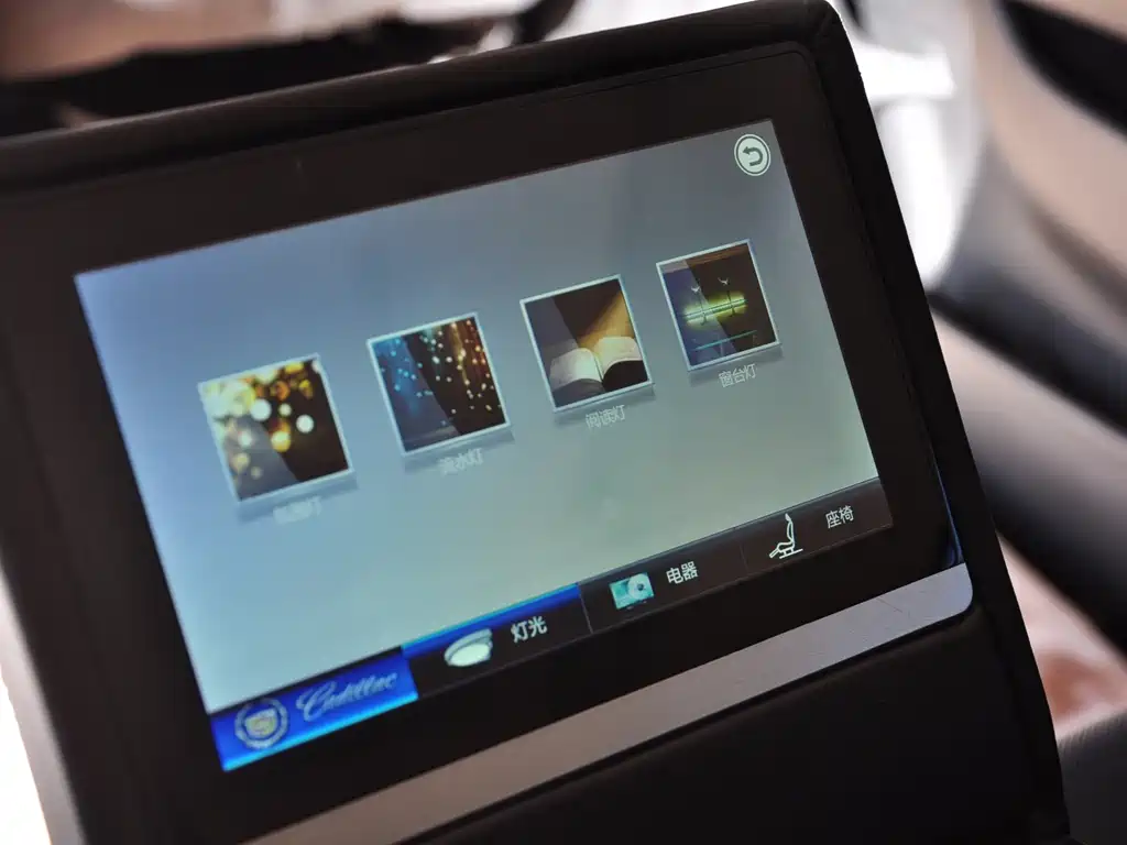 CADILLAC ESCALADE ESCALADE