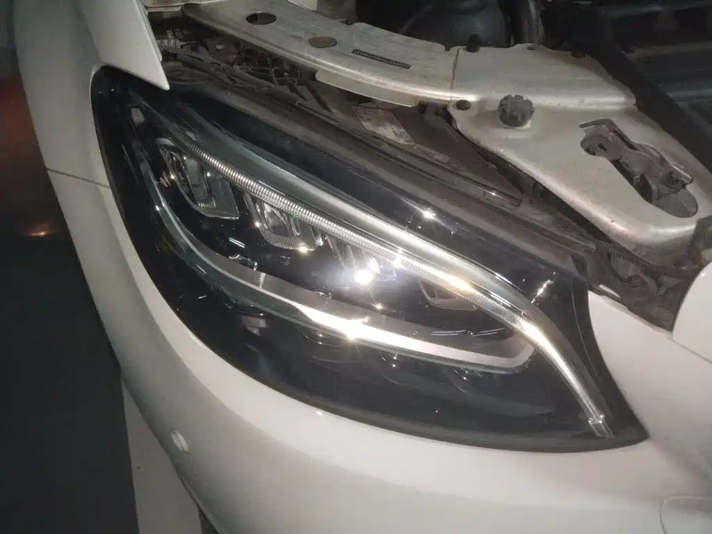 Mercedes-Benz C-Class — миниатюра 7