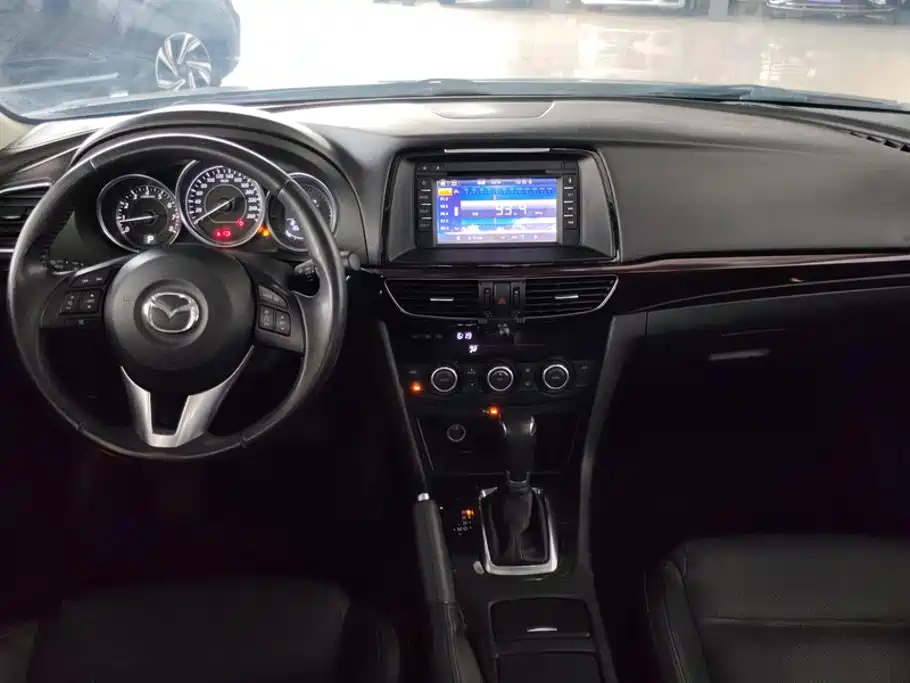 Mazda Atenza — миниатюра 12