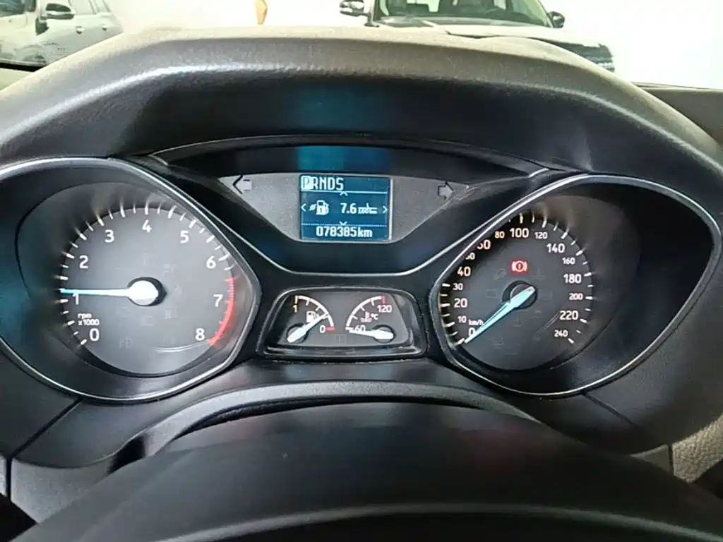 Ford Focus — миниатюра 12