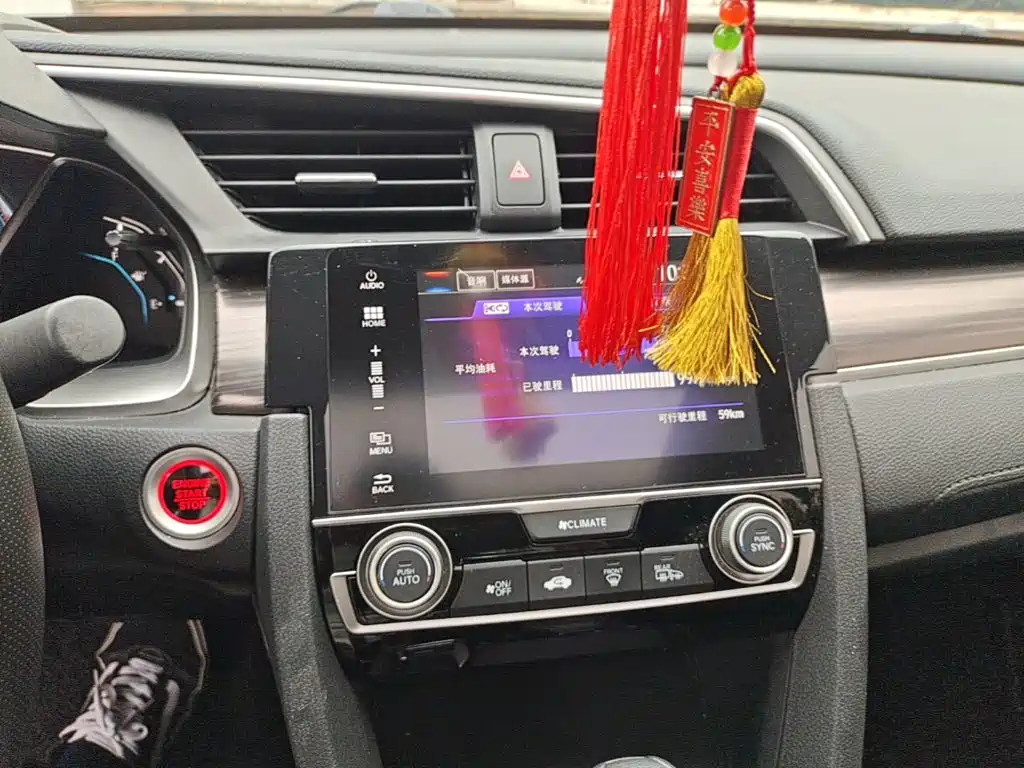 Honda Civic — миниатюра 13