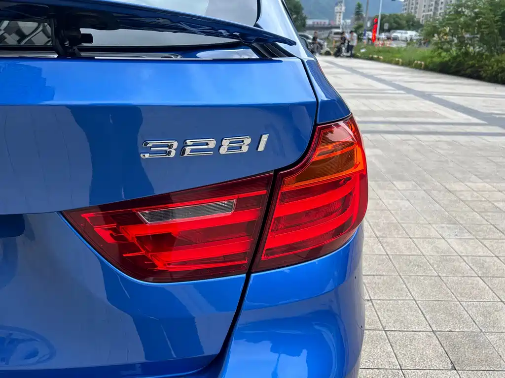 BMW 3 Series GT — миниатюра 16