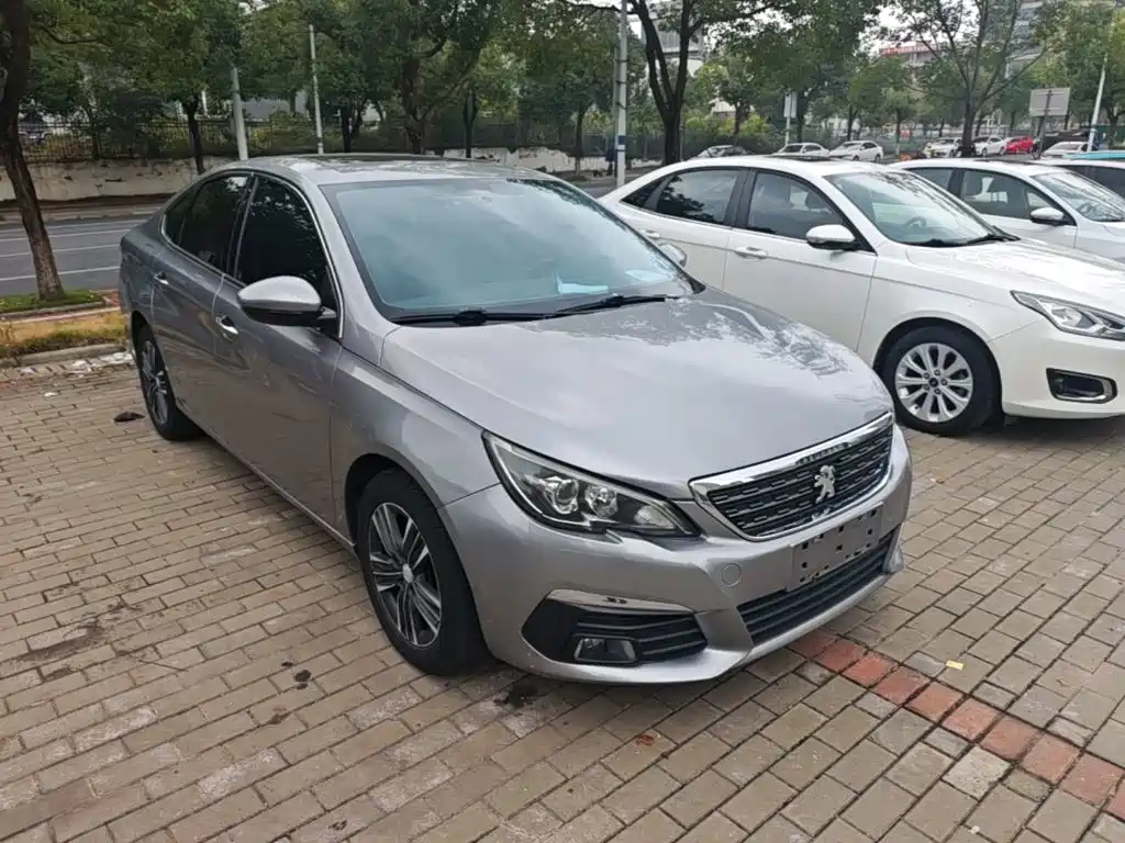 Peugeot 308 — миниатюра 4