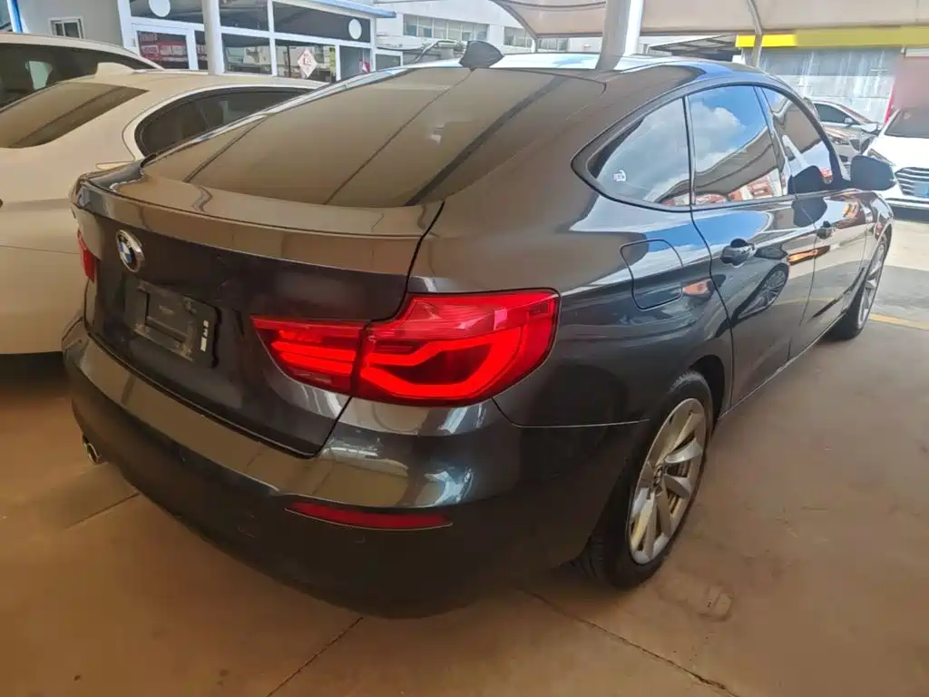 BMW 3 Series GT — миниатюра 7