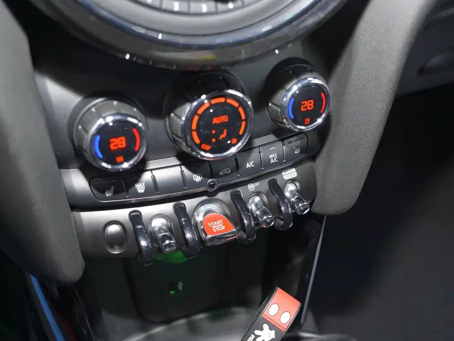 MINI Mini JCW — миниатюра 11