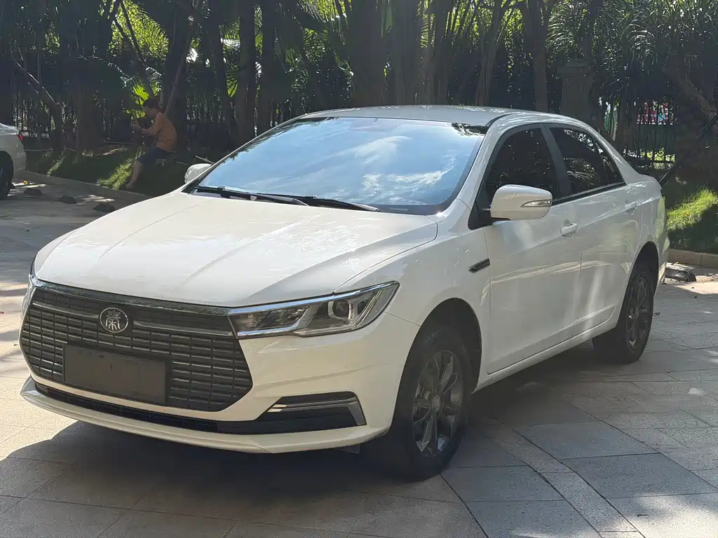 BYD Qin NEV