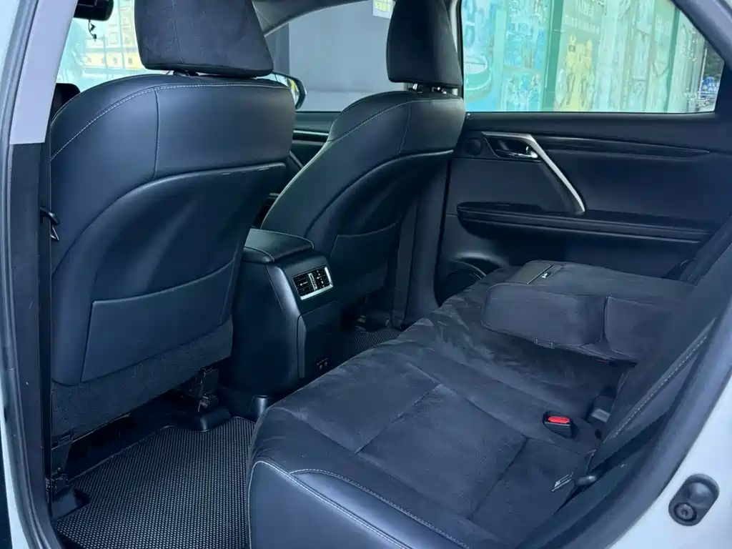 Lexus RX — миниатюра 6