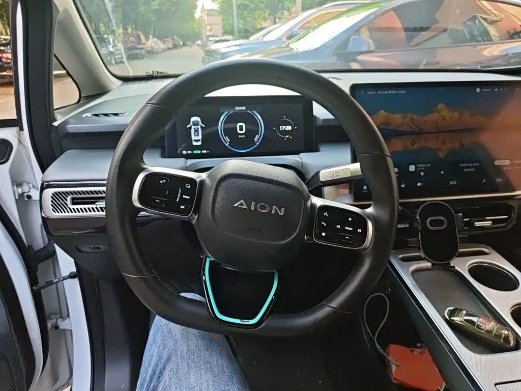 Aion AION Y — миниатюра 6