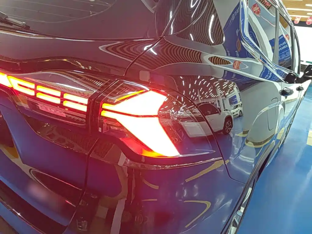 Geely Haoyue L — миниатюра 8