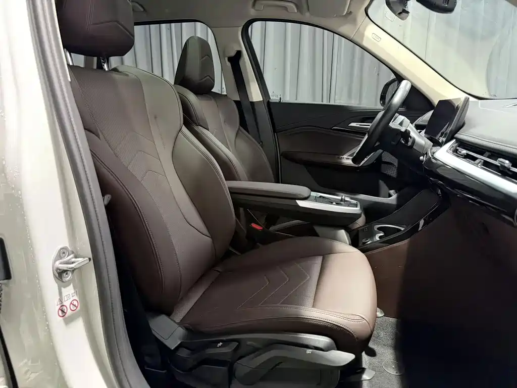BMW X1 — миниатюра 9