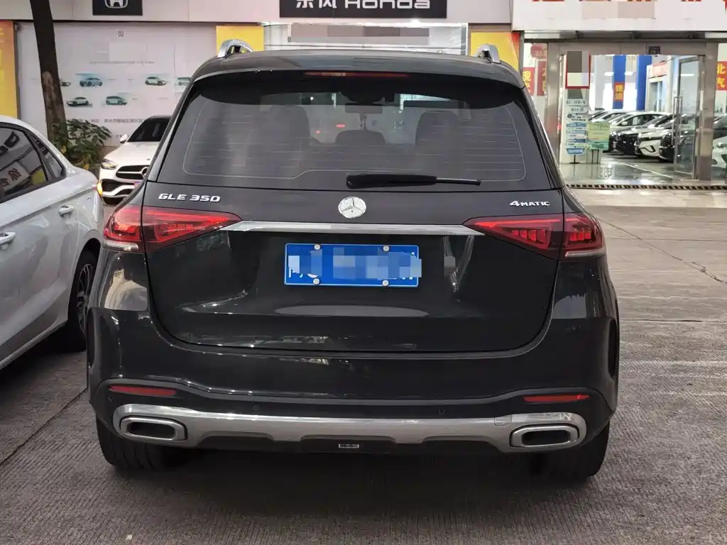 Mercedes-Benz GLE (Import) — миниатюра 4