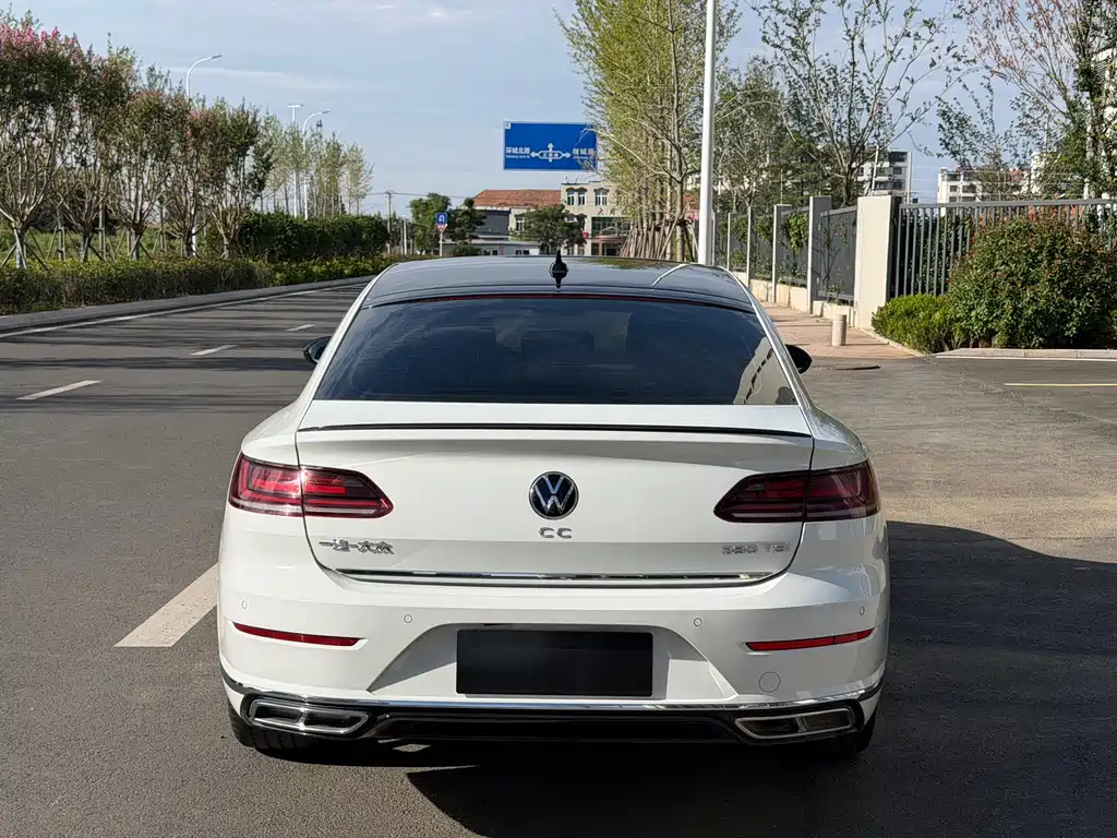 Volkswagen CC — миниатюра 9