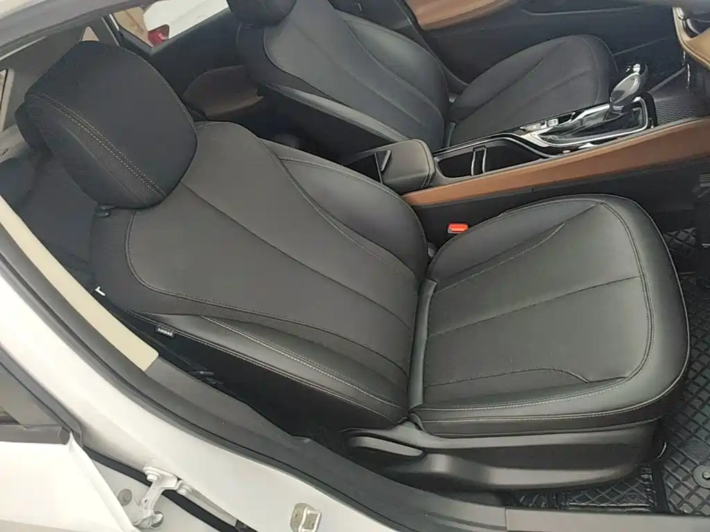 Buick Verano — миниатюра 25