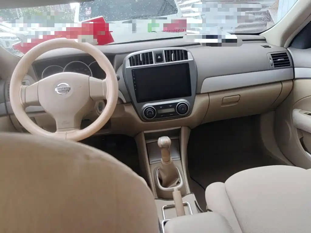 Nissan Sylphy 2012 1.6XE MT Comfort