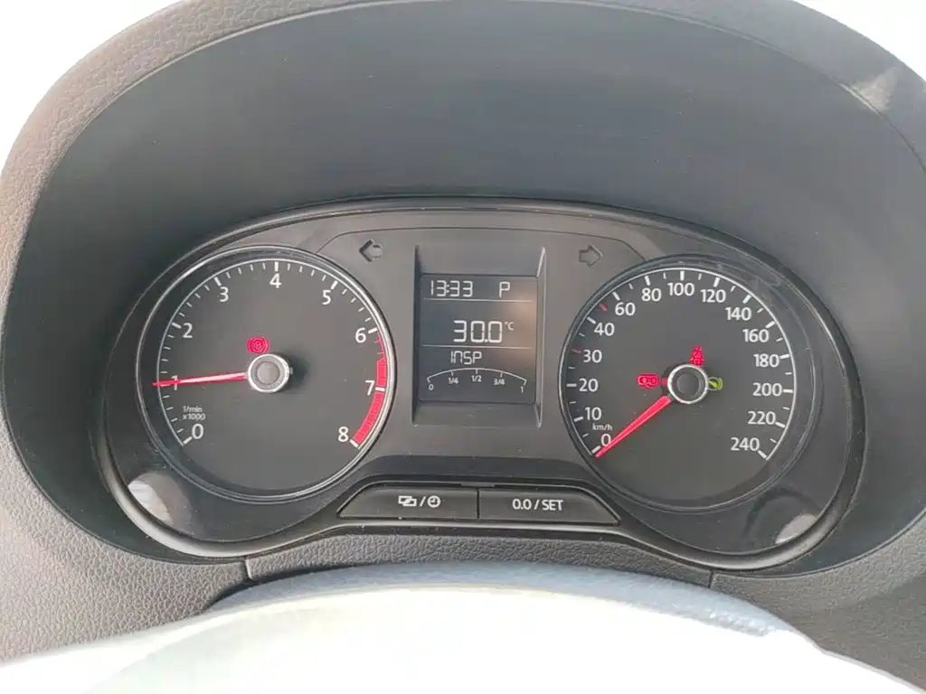 Volkswagen Polo — миниатюра 12