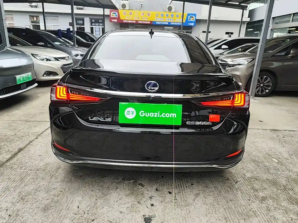 Lexus ES — миниатюра 6