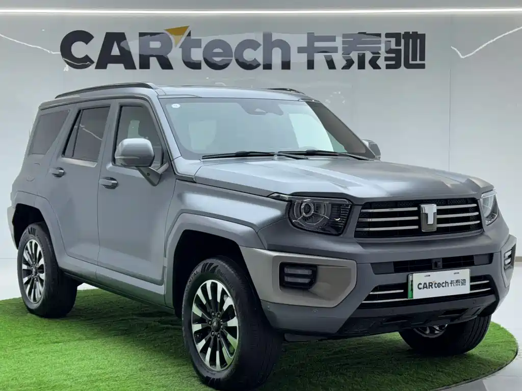 TANK TANK 700 NEW ENERGY