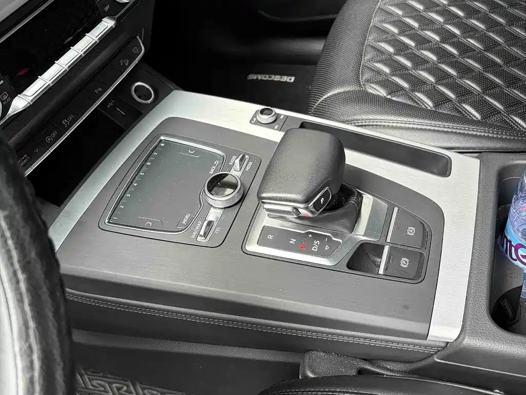 Audi Q5L 2020 40 TFSI Fashion