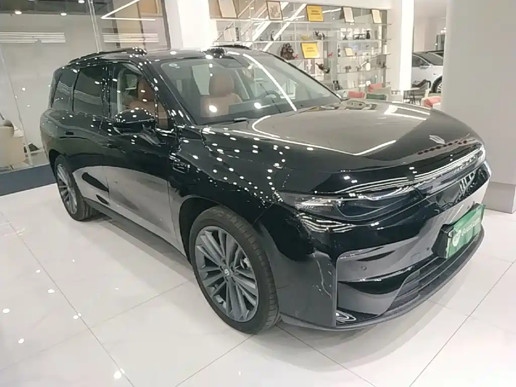 Leapmotor Leapmotor C10 — миниатюра 4