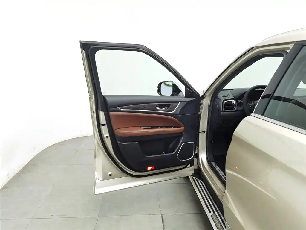 Honda UR-V 2020 370TURBO