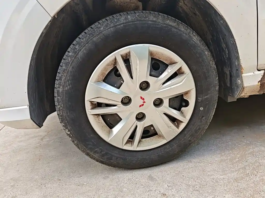 Wuling Hongguang — миниатюра 25