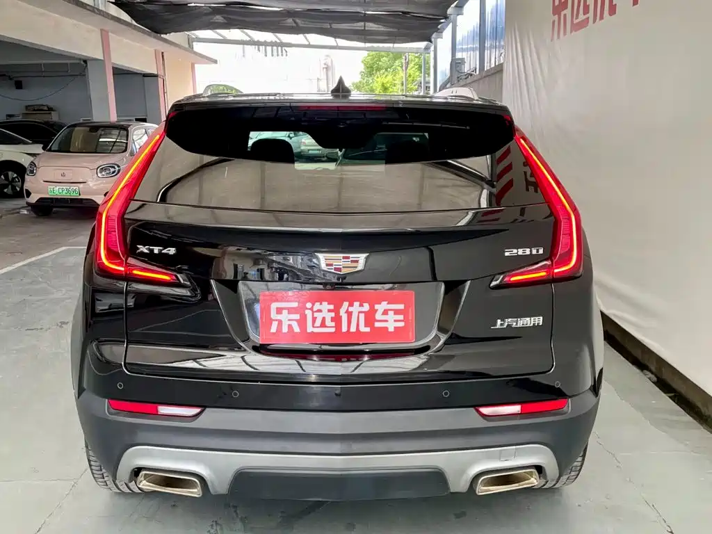Cadillac XT4 — миниатюра 4
