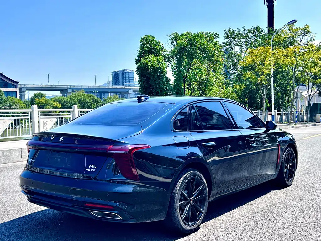 Hongqi Hongqi H5 — миниатюра 7