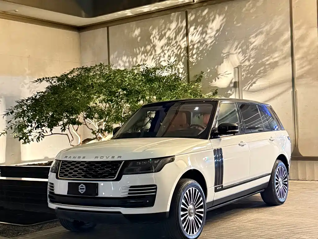Land Rover Range Rover — миниатюра 10