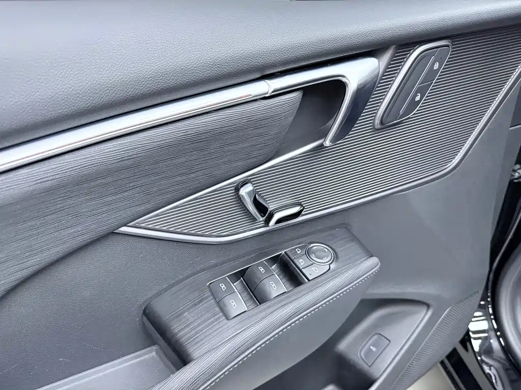Buick LaCrosse — миниатюра 12