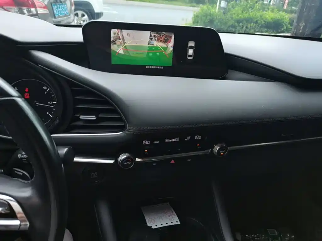 Mazda 3 Axela — миниатюра 13