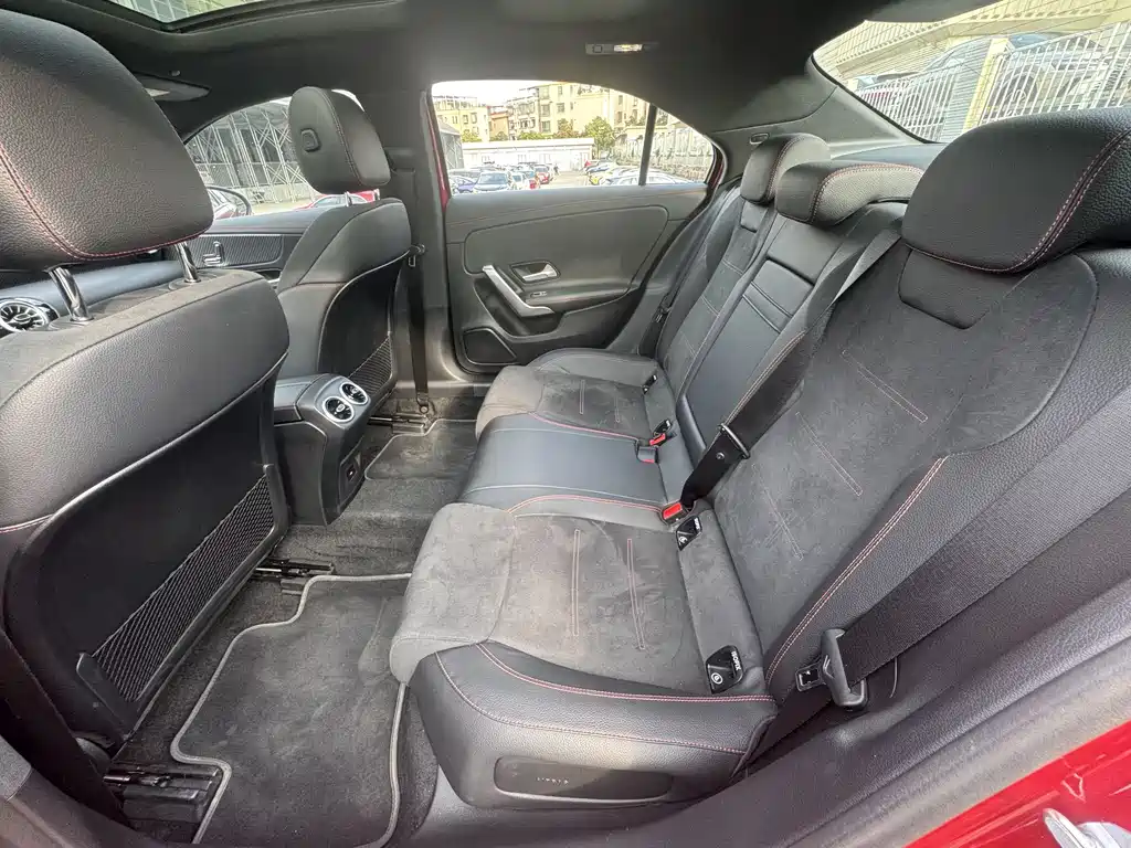 MERCEDES-BENZ A CLASS