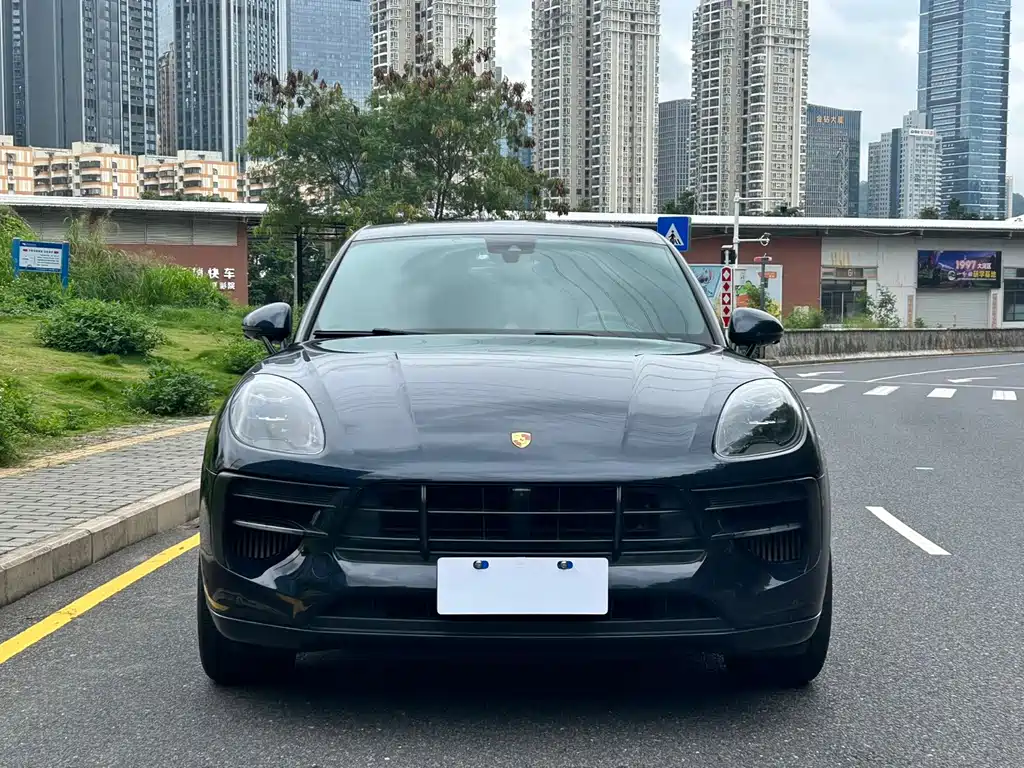 Porsche Macan — миниатюра 2