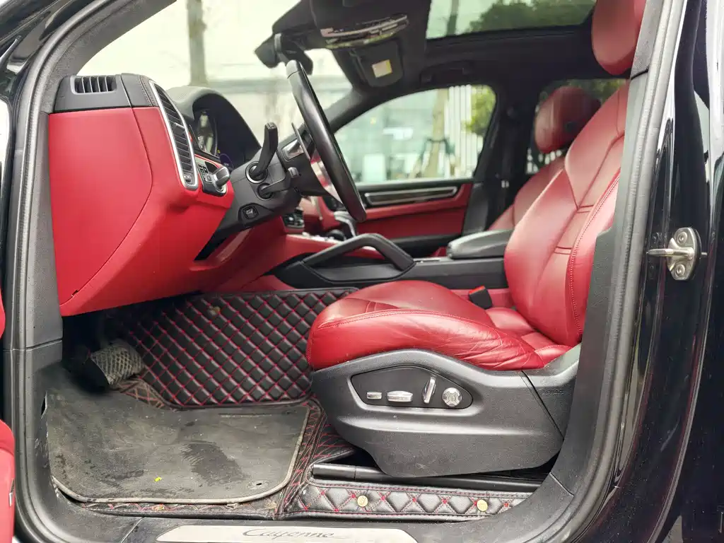 PORSCHE CAYENNE NEW ENERGY