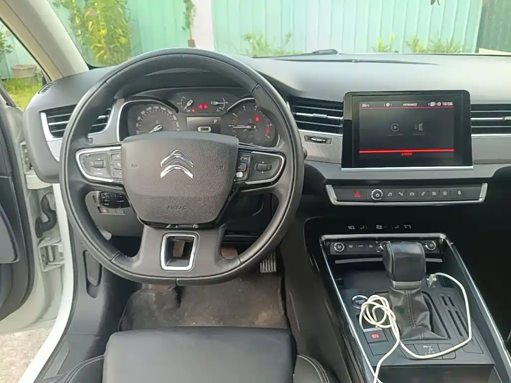Citroen C5 — миниатюра 10