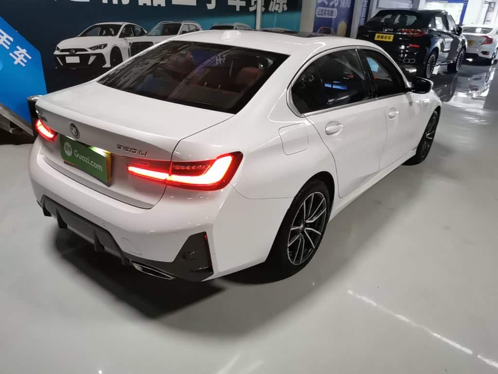BMW 3 Series 2.0 л 2024 г. Белый, пробег 38400 км
