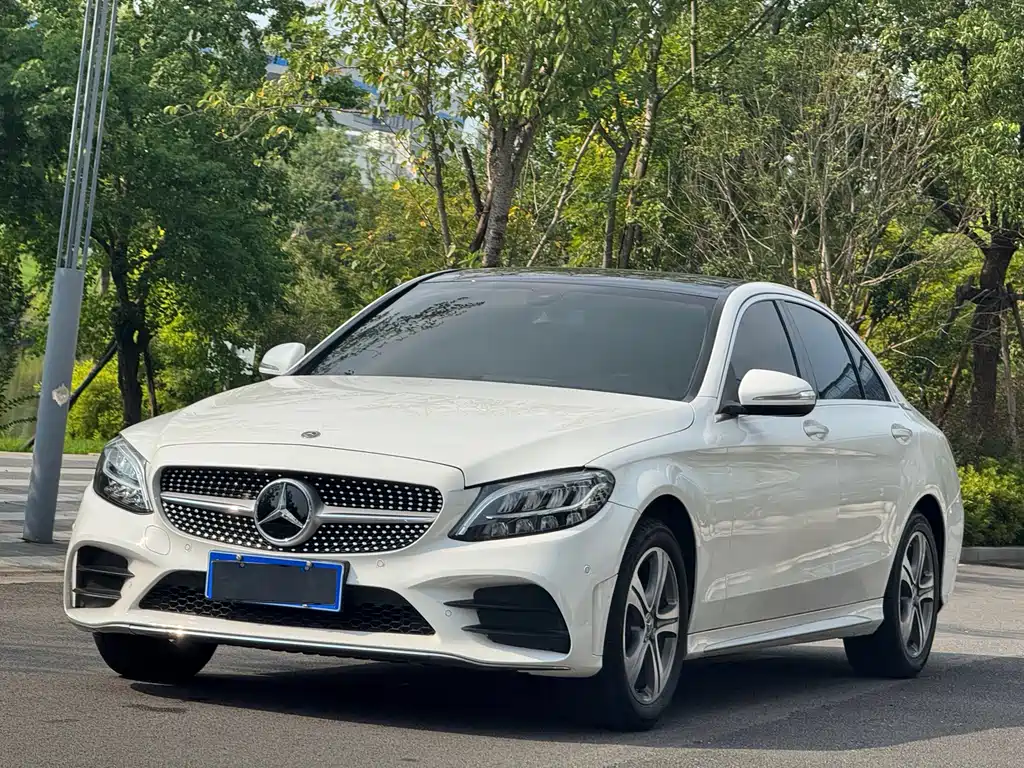 Mercedes-Benz C-Class 2019
